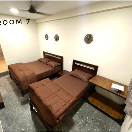 Rosewood Villa 罗纳瓦拉 外观 照片